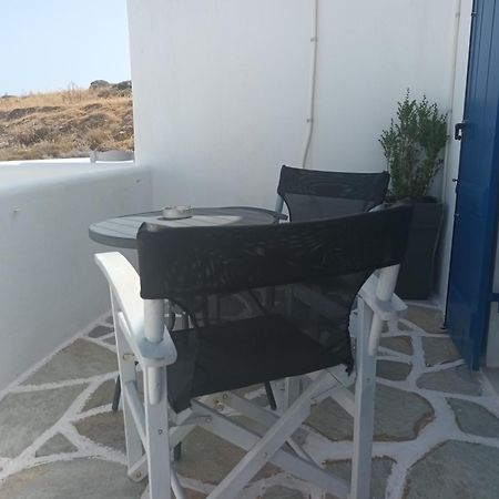 Athina'S Blue Studios Науса Экстерьер фото