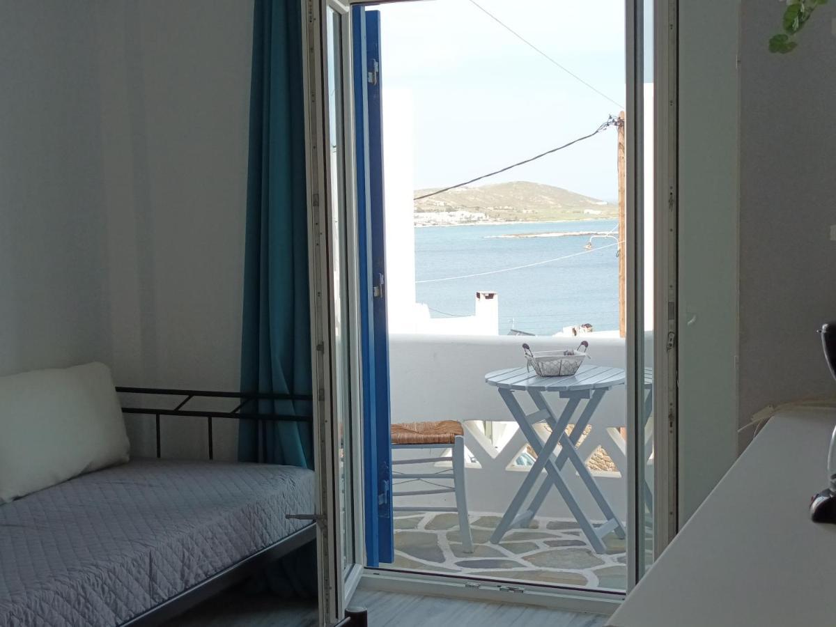 Athina'S Blue Studios Науса Экстерьер фото