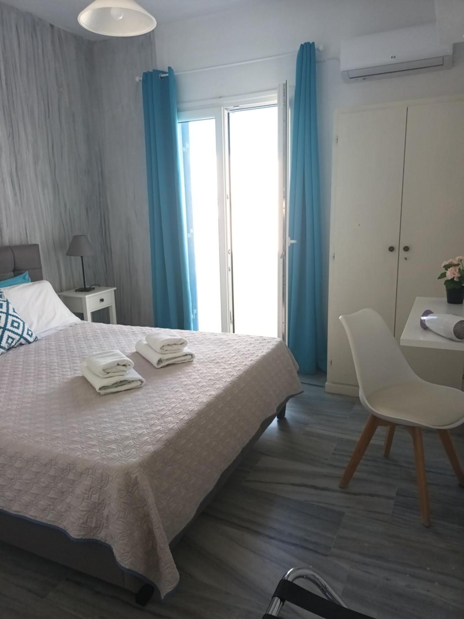 Athina'S Blue Studios Науса Экстерьер фото