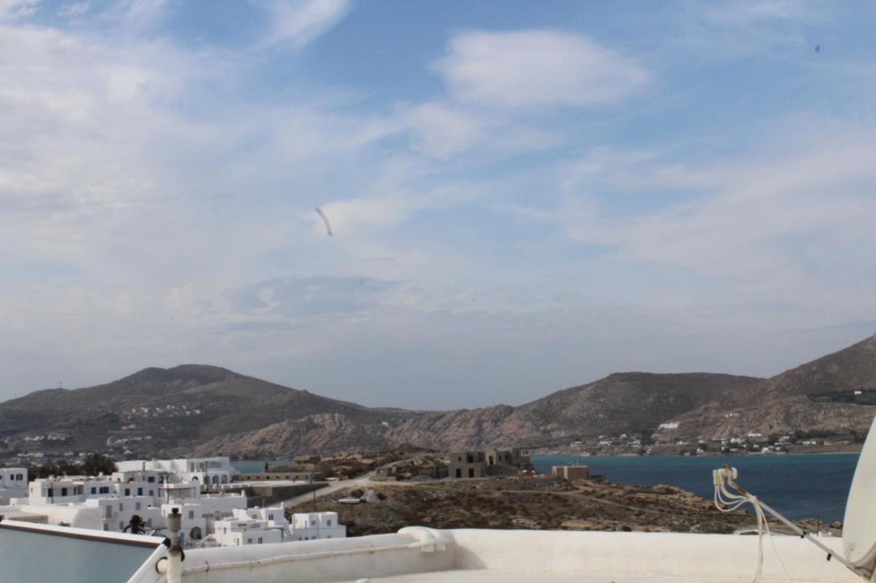 Athina'S Blue Studios Науса Экстерьер фото
